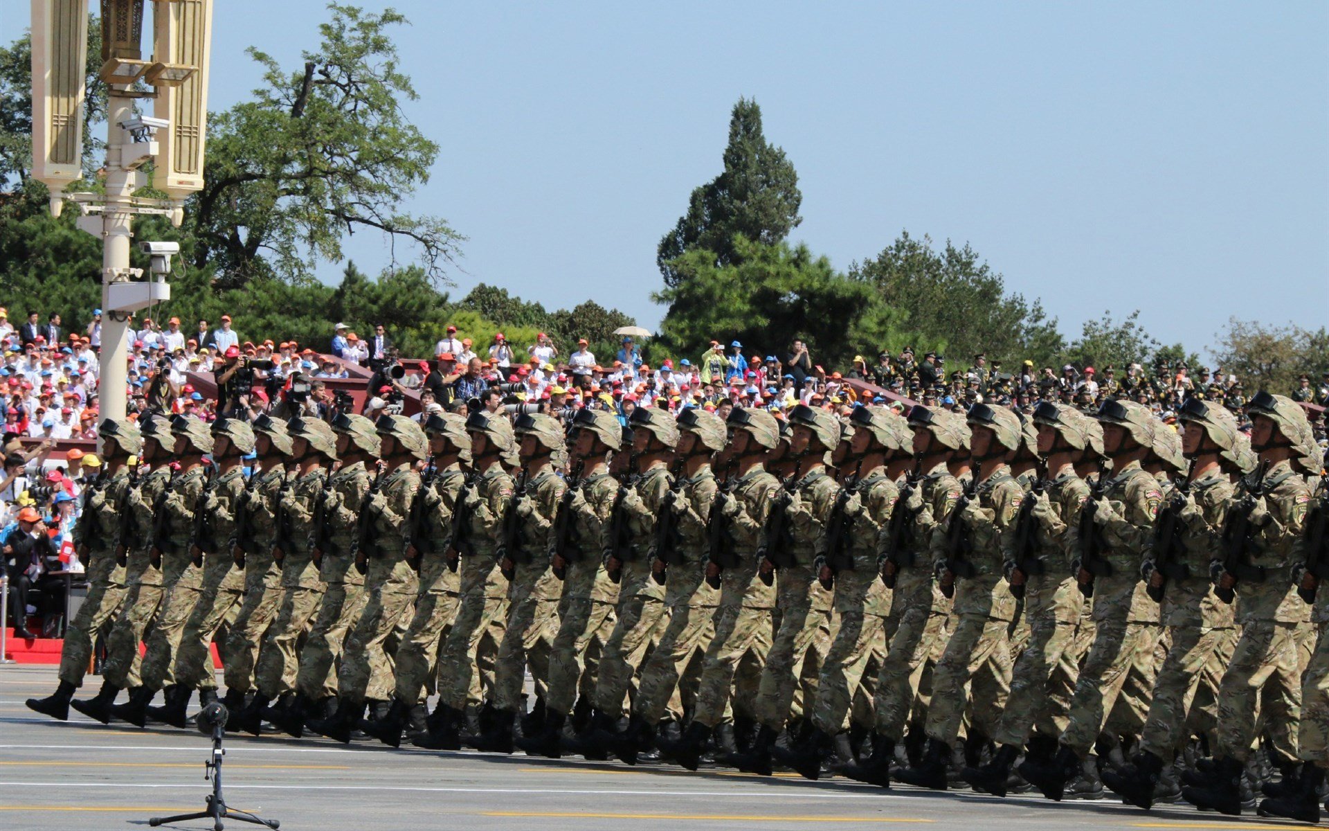 决赛瞬爆泳姿 切拉苏奥洛冲破极限